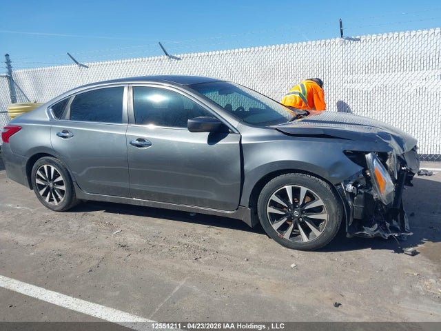 1N4AL3AP8JC144989 Nissan Altima 2.5 S/2.5 Sl Tech/2.5 Sv