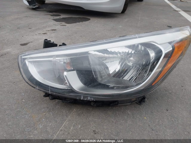 KMHCT5AE8HU364274 Hyundai ACCENT GL