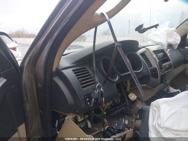 12604360 :رقم المزاد ، 5TEUX4ENXAZ710937 vin ، 2010 Toyota Tacoma مزاد بيع
