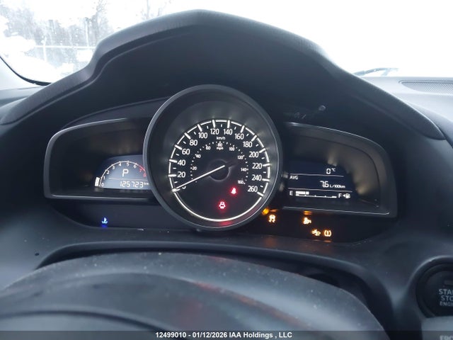 JM1BN1L77J1180677 Mazda Mazda3 50th Anniversary Edition/gs