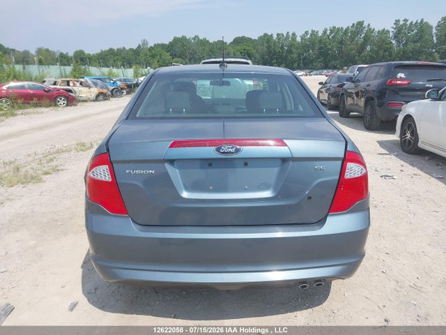 12622058 :رقم المزاد ، 3FAHP0HA0CR352453 vin ، 2012 Ford Fusion Se مزاد بيع