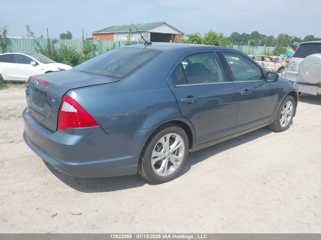 12622058 :رقم المزاد ، 3FAHP0HA0CR352453 vin ، 2012 Ford Fusion Se مزاد بيع