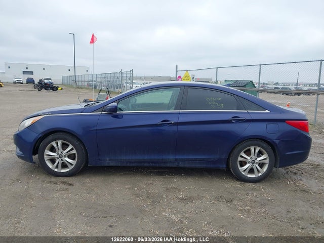 2011 Hyundai Sonata Gls მანქანა იყიდება აუქციონზე, vin: 5NPEB4AC2BH052297, აუქციონის ნომერი: 12622060