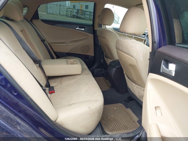 2011 Hyundai Sonata Gls მანქანა იყიდება აუქციონზე, vin: 5NPEB4AC2BH052297, აუქციონის ნომერი: 12622060