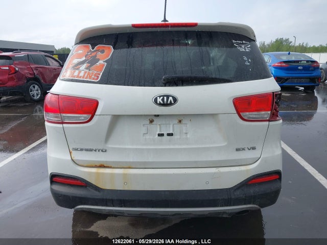 KIA SORENTO EX 2016 5XYPHDA52GG141505 Image 16