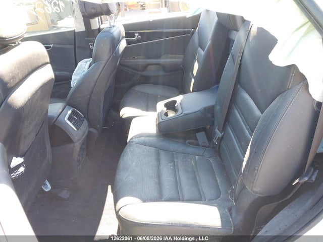 KIA SORENTO EX 2016 5XYPHDA52GG141505 Image 8