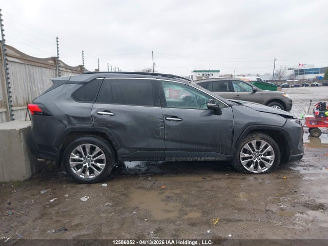 Продажа на аукционе авто 2019 Toyota Rav4 Limited, vin: 2T3D1RFV7KC009686, номер лота: 12586052