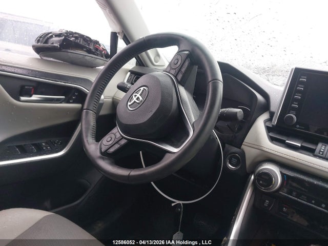 Продажа на аукционе авто 2019 Toyota Rav4 Limited, vin: 2T3D1RFV7KC009686, номер лота: 12586052