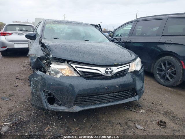 2013 Toyota Camry Le მანქანა იყიდება აუქციონზე, vin: 4T1BF1FKXDU672633, აუქციონის ნომერი: 12600291