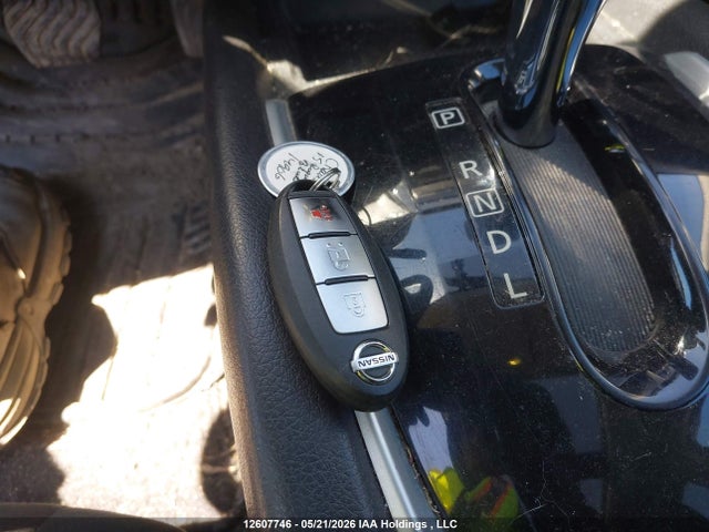 2015 Nissan Rogue S/sl/sv მანქანა იყიდება აუქციონზე, vin: 5N1AT2MV0FC847245, აუქციონის ნომერი: 12607746
