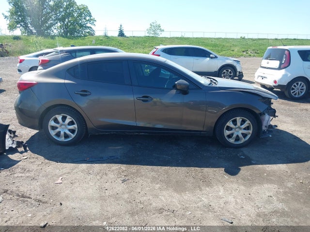 12622082 :رقم المزاد ، 3MZBM1U79GM289779 vin ، 2016 Mazda Mazda3 G/gx مزاد بيع