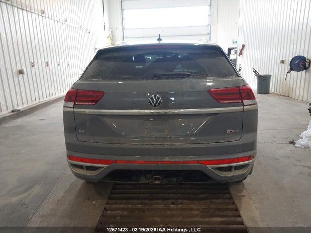 Продажа на аукционе авто 2022 Volkswagen Atlas, vin: 1V2FE2CA4NC228115, номер лота: 12571423
