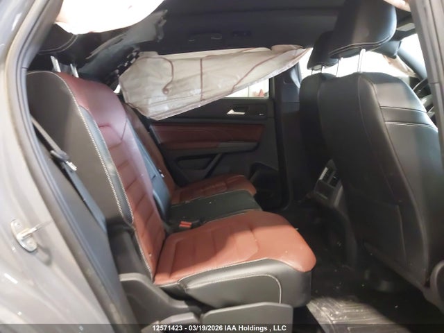 Продажа на аукционе авто 2022 Volkswagen Atlas, vin: 1V2FE2CA4NC228115, номер лота: 12571423