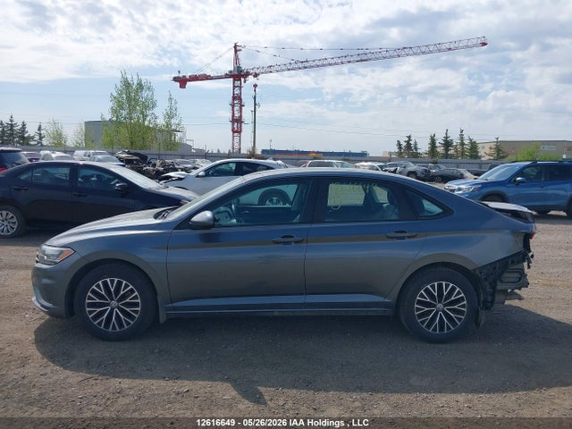 3VWW57BU3KM070528 Volkswagen Jetta 1.4 Tsi Highline