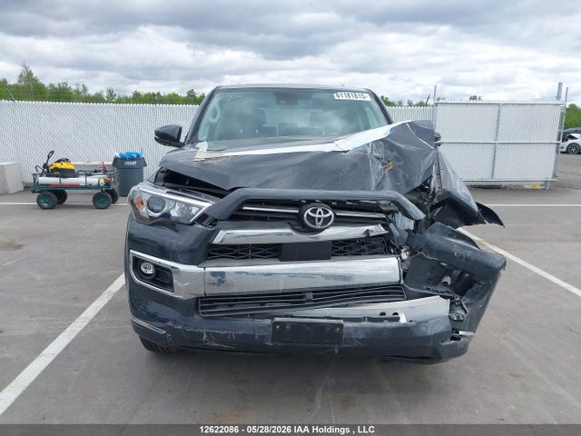 2024 Toyota 4runner Limited მანქანა იყიდება აუქციონზე, vin: JTEKU5JRXR6270530, აუქციონის ნომერი: 12622086