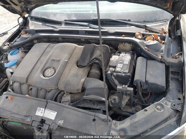 2012 Volkswagen Jetta 2.5l Comfortline/2.5l Sportline მანქანა იყიდება აუქციონზე, vin: 3VWBX7AJ0CM313794, აუქციონის ნომერი: 12619055