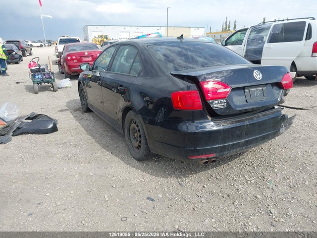2012 Volkswagen Jetta 2.5l Comfortline/2.5l Sportline მანქანა იყიდება აუქციონზე, vin: 3VWBX7AJ0CM313794, აუქციონის ნომერი: 12619055