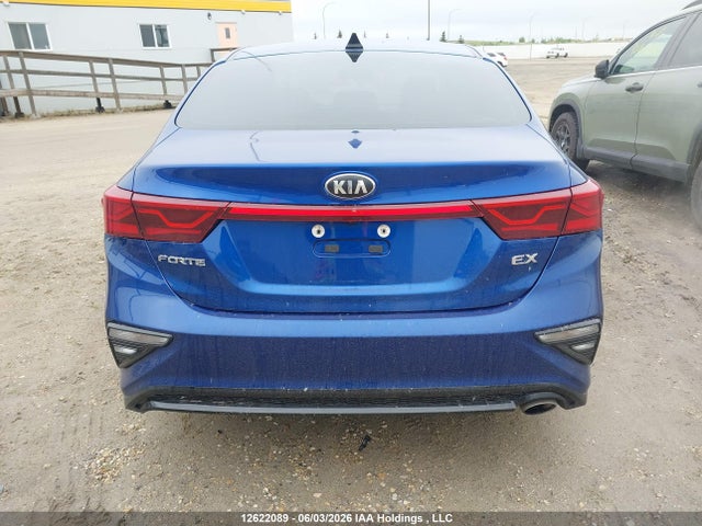 12622089 :رقم المزاد ، 3KPF54ADXME319424 vin ، 2021 Kia Forte Ex مزاد بيع
