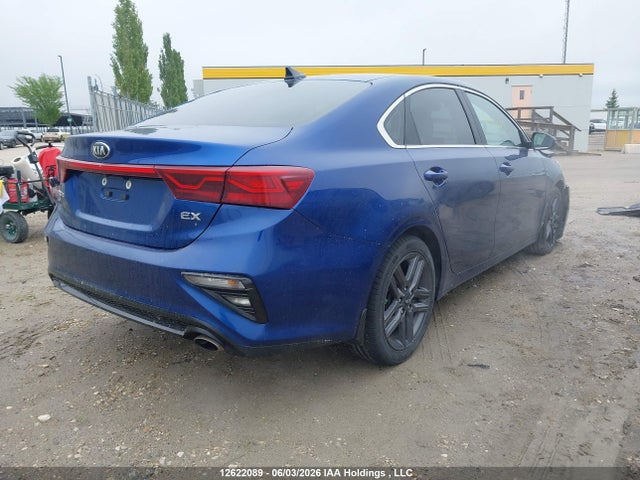 12622089 :رقم المزاد ، 3KPF54ADXME319424 vin ، 2021 Kia Forte Ex مزاد بيع