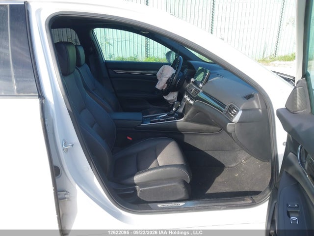 Продажа на аукционе авто 2022 Honda Accord Sport 1.5t, vin: 1HGCV1F31NA801075, номер лота: 12622095