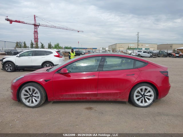 5YJ3E1EA9NF258211 Tesla MODEL 3