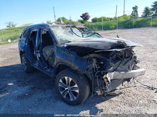 Toyota Highlander Hybrid Xle 2021 5TDGBRCH8MS528967 zdjęcie główne
