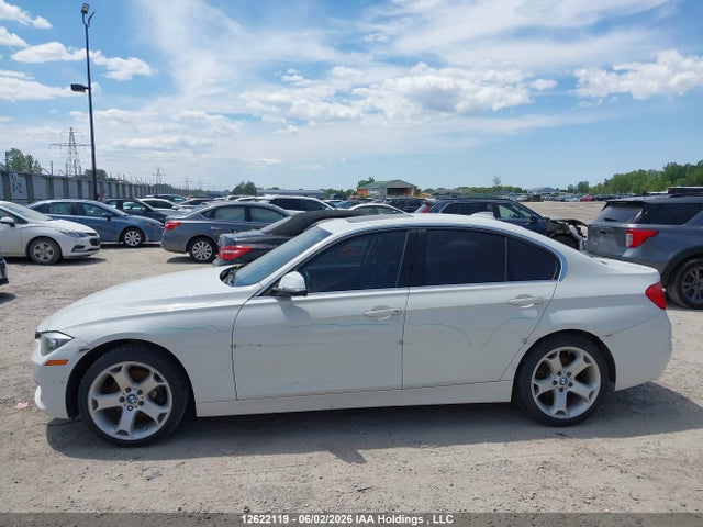 WBA3C3C5XEK200065 BMW 320i Xdrive