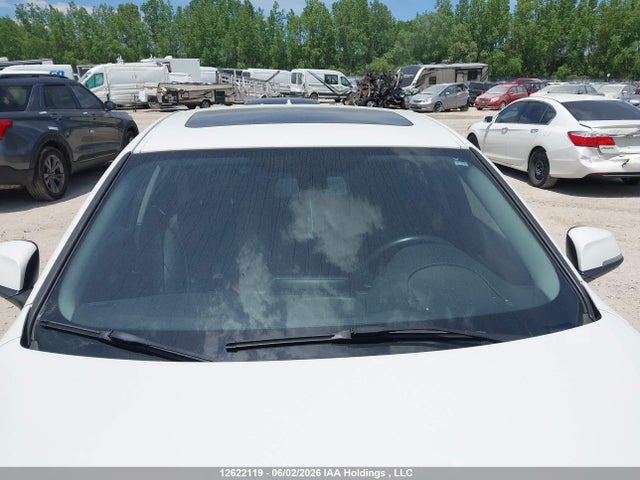WBA3C3C5XEK200065 BMW 320i Xdrive