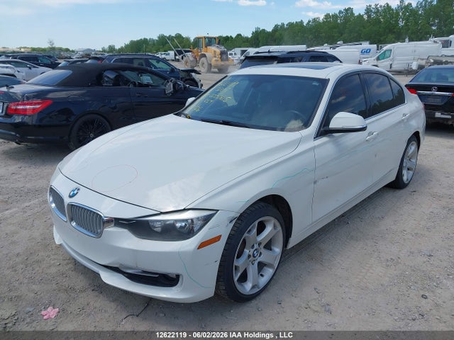 WBA3C3C5XEK200065 BMW 320i Xdrive