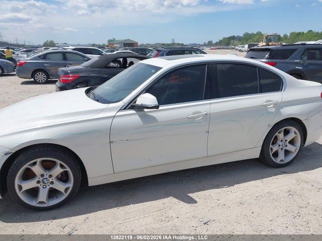 WBA3C3C5XEK200065 BMW 320i Xdrive