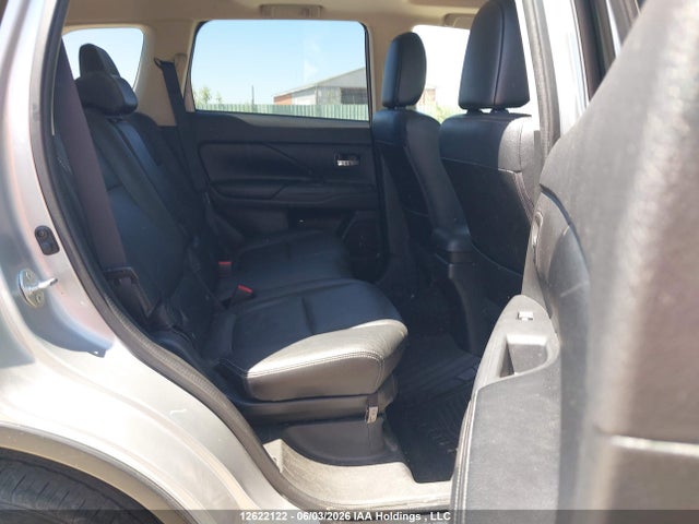Продаж на аукціоні авто 2018 Mitsubishi Outlander Gt, vin: JA4JZ4AX1JZ602765, номер лоту: 12622122