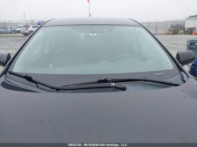 12622128 :رقم المزاد ، 2T1KU4EE5BC619615 vin ، 2011 Toyota Matrix مزاد بيع