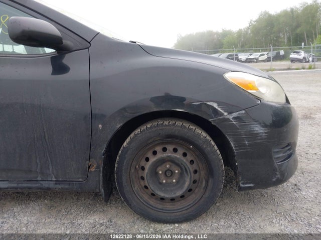 12622128 :رقم المزاد ، 2T1KU4EE5BC619615 vin ، 2011 Toyota Matrix مزاد بيع