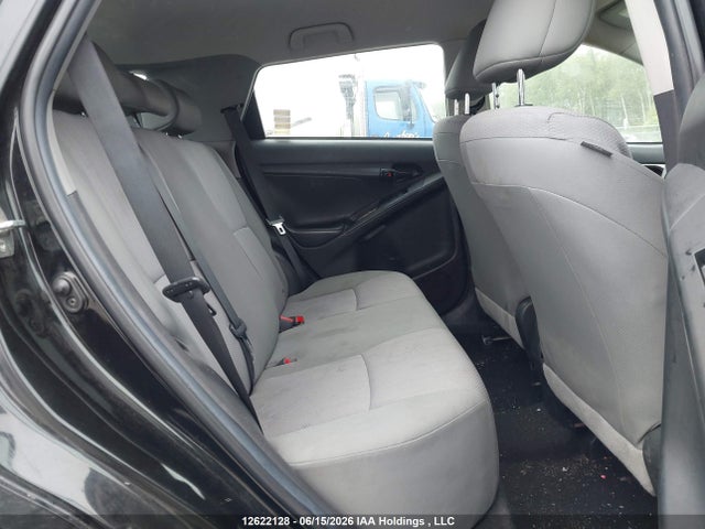 12622128 :رقم المزاد ، 2T1KU4EE5BC619615 vin ، 2011 Toyota Matrix مزاد بيع