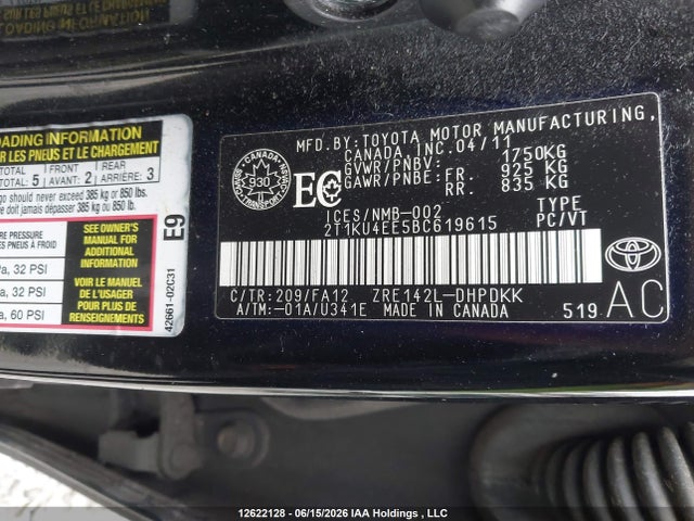 12622128 :رقم المزاد ، 2T1KU4EE5BC619615 vin ، 2011 Toyota Matrix مزاد بيع
