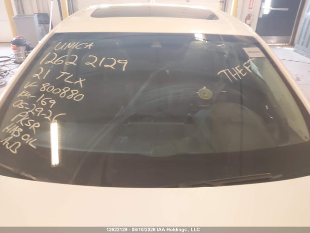 Acura TLX 2021 19UUB6F39MA800880 Image 17