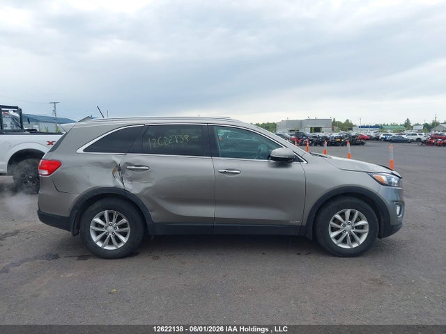 12622138 :رقم المزاد ، 5XYPGDA50GG153283 vin ، 2016 Kia Sorento 3.3l Lx + مزاد بيع