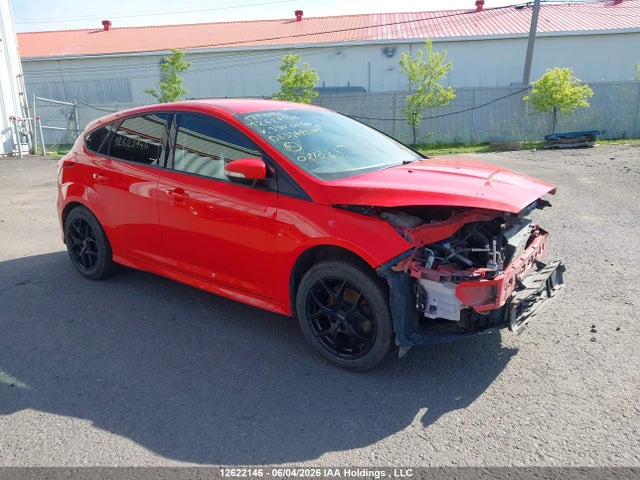 12622146 :رقم المزاد ، 1FADP3K29HL330006 vin ، 2017 Ford Focus Se مزاد بيع