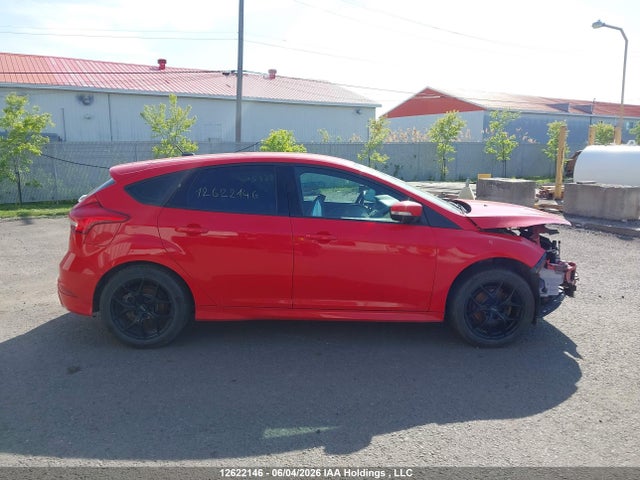 12622146 :رقم المزاد ، 1FADP3K29HL330006 vin ، 2017 Ford Focus Se مزاد بيع
