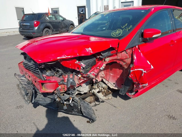 12622146 :رقم المزاد ، 1FADP3K29HL330006 vin ، 2017 Ford Focus Se مزاد بيع