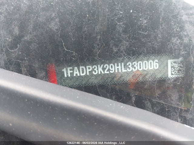 12622146 :رقم المزاد ، 1FADP3K29HL330006 vin ، 2017 Ford Focus Se مزاد بيع