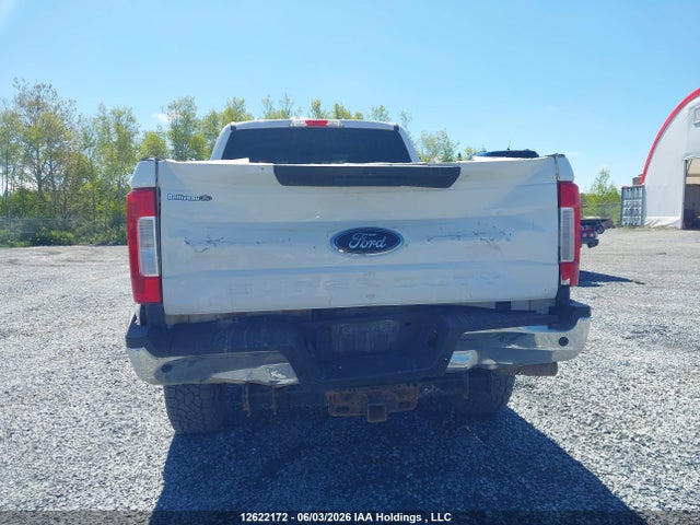 Продажа на аукционе авто 2018 Ford F-350 Xlt, vin: 1FT8X3BT7JEB86261, номер лота: 12622172