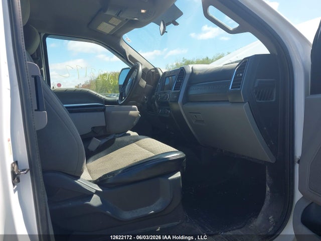 Продажа на аукционе авто 2018 Ford F-350 Xlt, vin: 1FT8X3BT7JEB86261, номер лота: 12622172