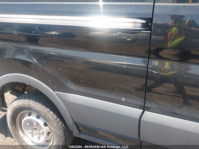 Продаж на аукціоні авто 2015 Ford Transit-250, vin: 1FTYR2CG3FKA70327, номер лоту: 12622204