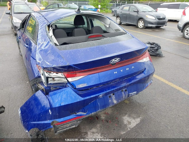 KMHLM4AG1NU285971 Hyundai Elantra Preferred Ivt