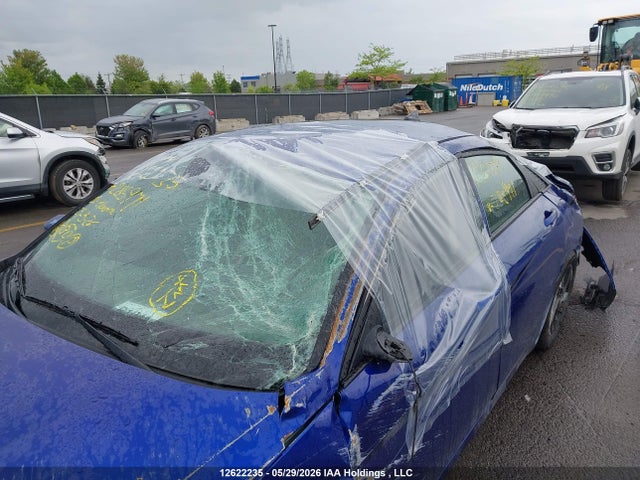 KMHLM4AG1NU285971 Hyundai Elantra Preferred Ivt