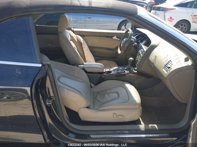 12622242 :رقم المزاد ، WAUVFBFH1BN010939 vin ، 2011 Audi A5 2.0t Premium Plus مزاد بيع