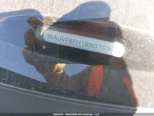 12622242 :رقم المزاد ، WAUVFBFH1BN010939 vin ، 2011 Audi A5 2.0t Premium Plus مزاد بيع