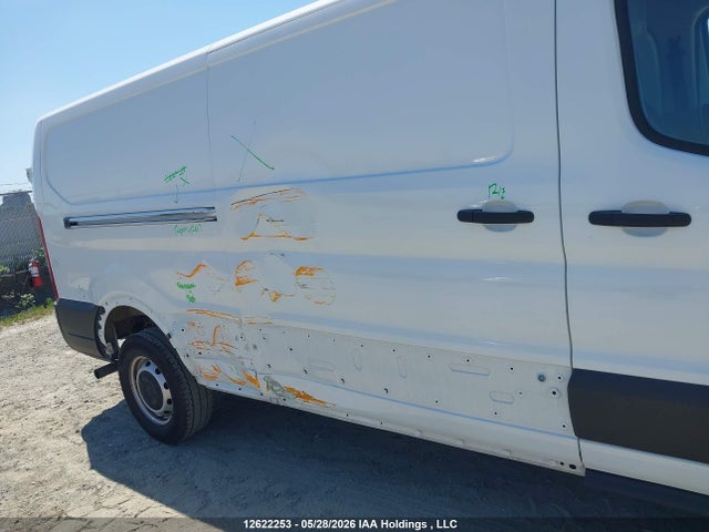 1FTBR1Y85SKB17336 Ford Transit T-250