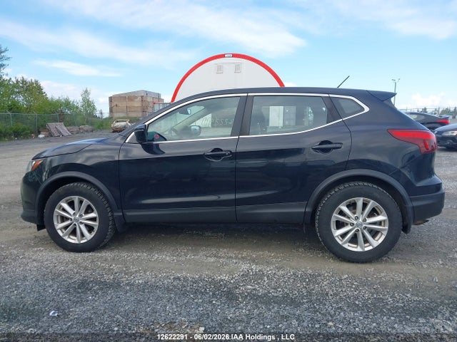 Продажа на аукционе авто 2017 Nissan Rogue Sport S/sv/sl, vin: JN1BJ1CP7HW004076, номер лота: 12622291